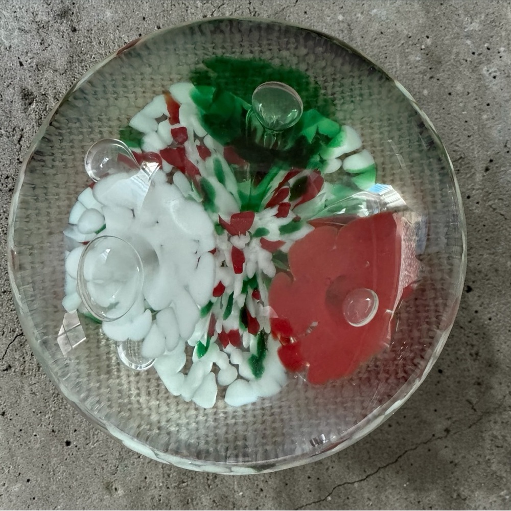 Joe Rice Green, Red, White Floral Paperweight 2004